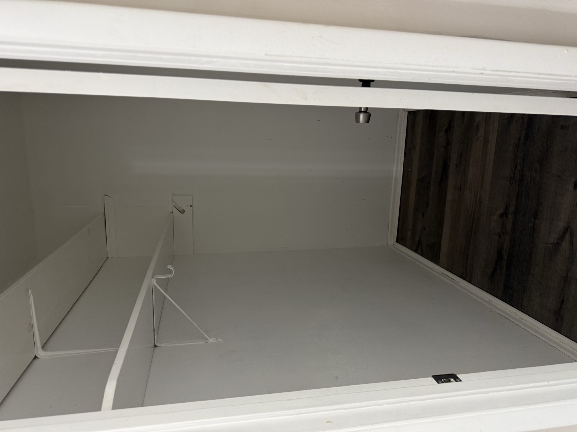 1 Bedroom at 305 N. Robinson Circle