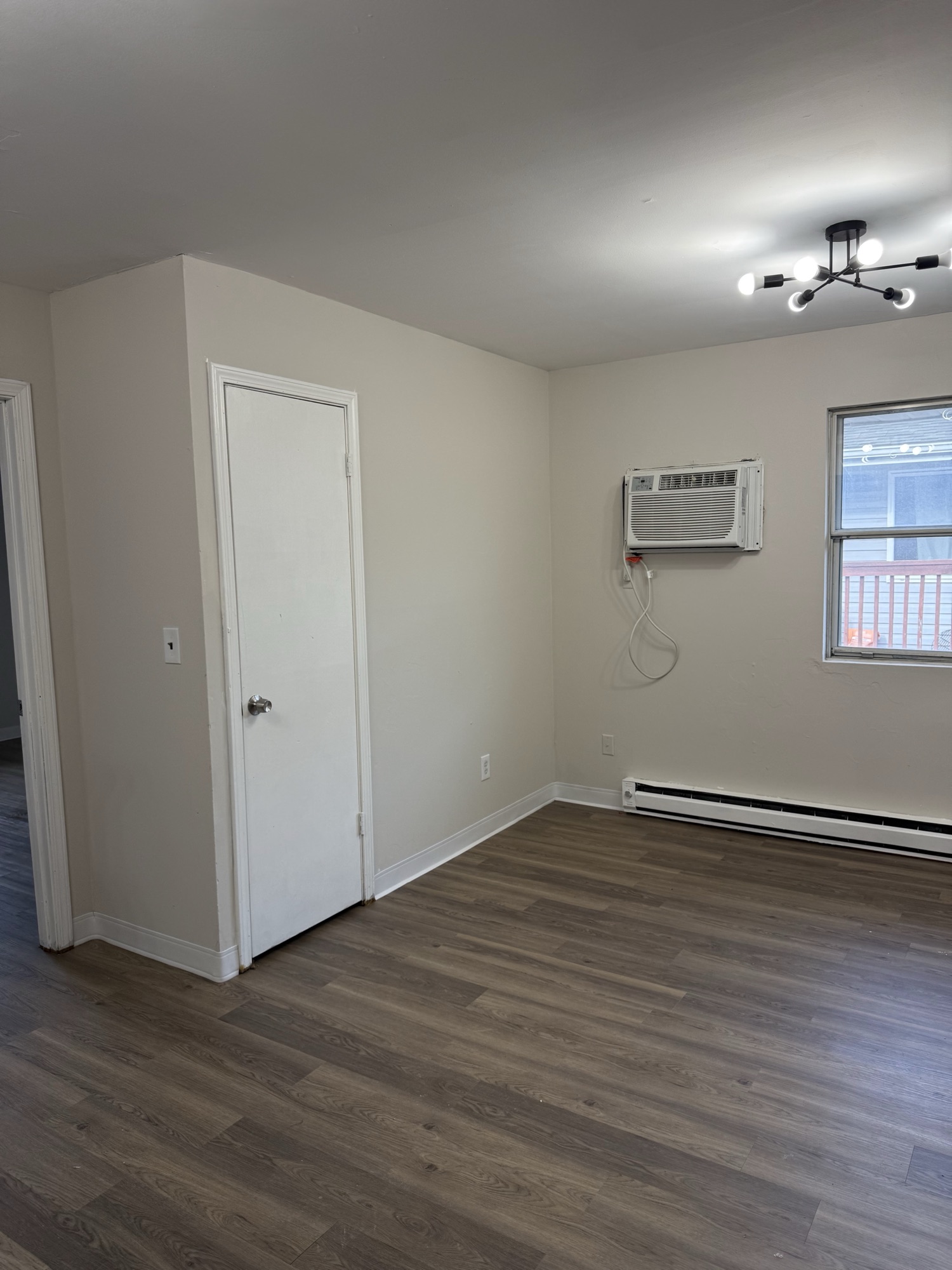 2 Bedroom at 516 S. Poplar St