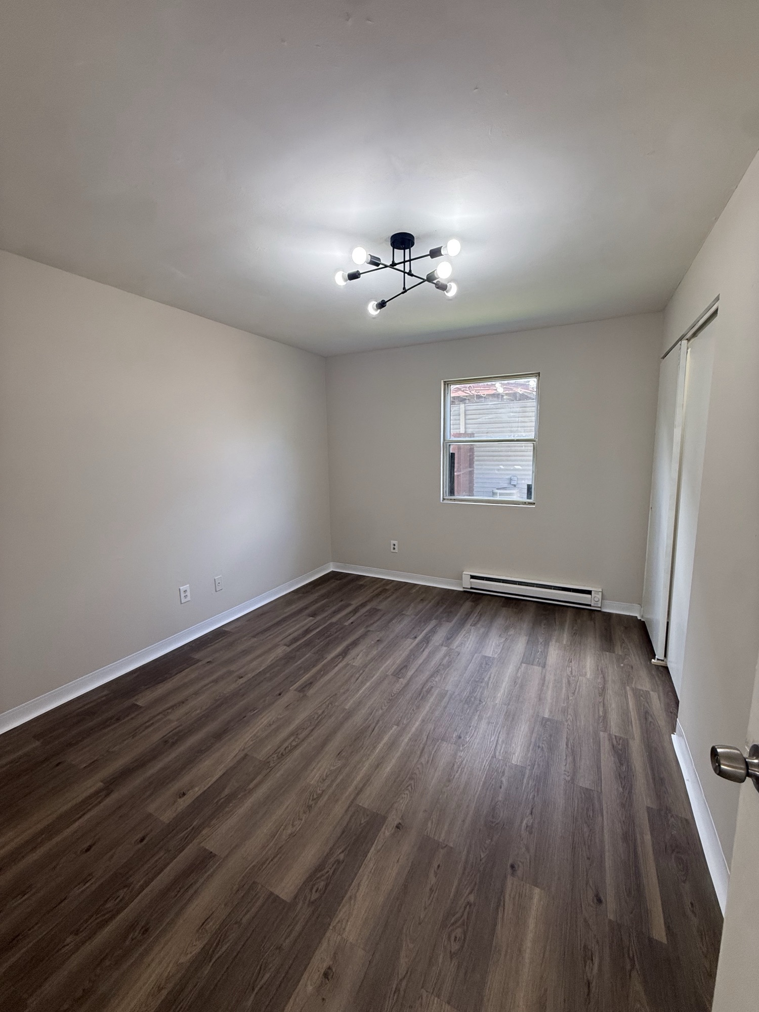 2 Bedroom at 516 S. Poplar St