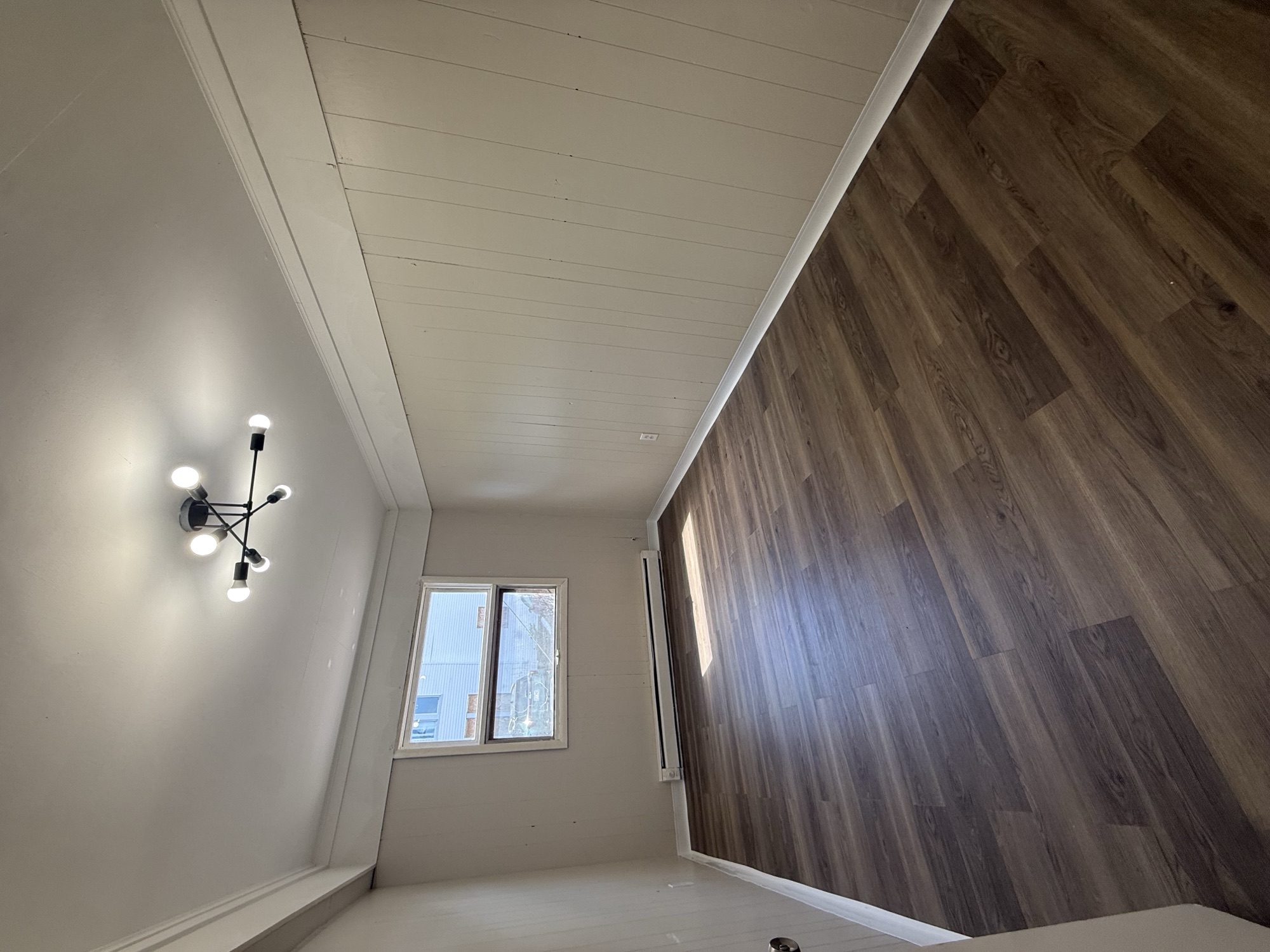 2 Bedroom at 516 S. Poplar St