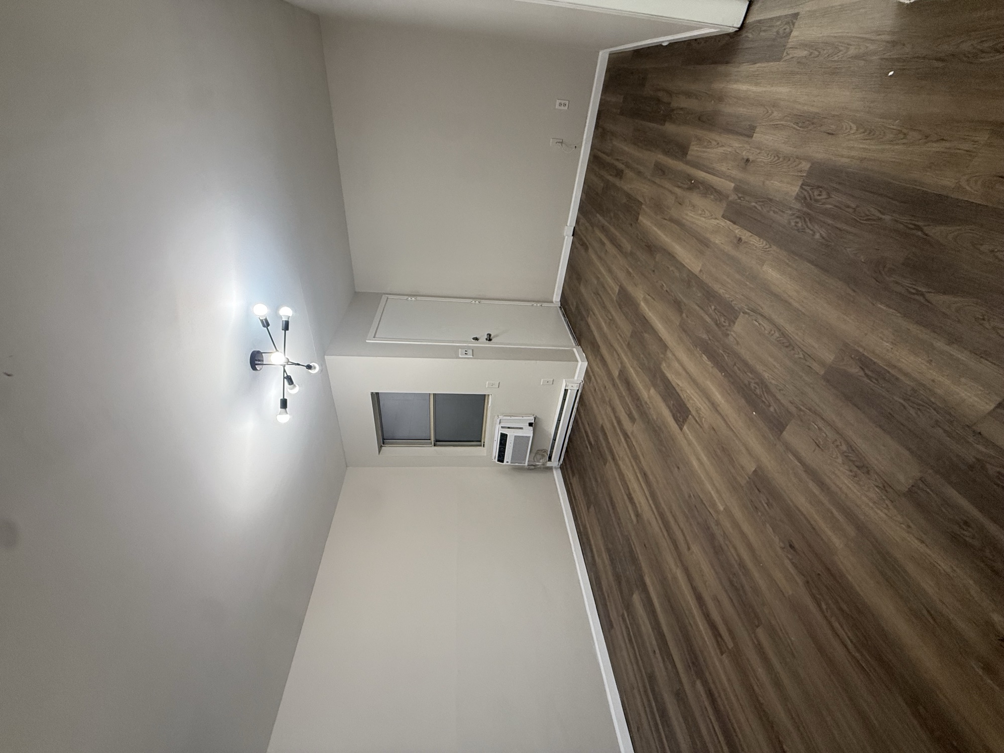 2 Bedroom at 605 & 609 W. College St