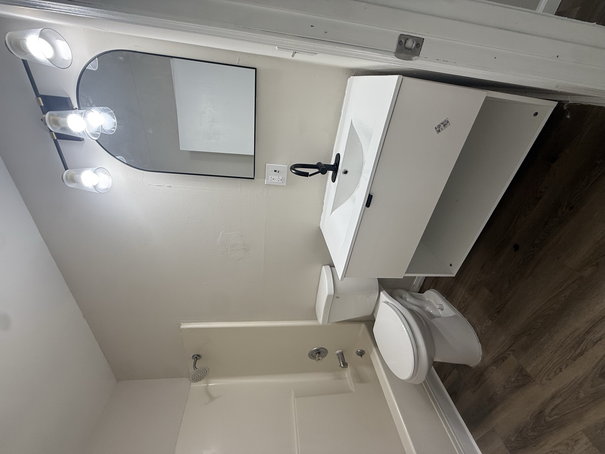 2 Bedroom at 605 & 609 W. College St